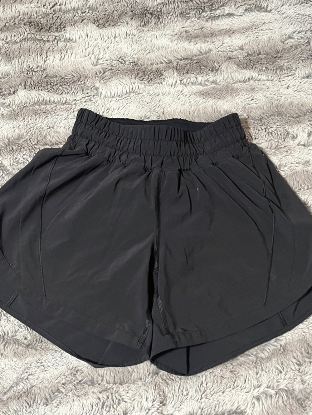 Lululemon Black Women's Active Shorts - Elastic Waist